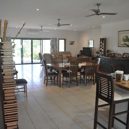 Magnetic Island Bed And Breakfast Horseshoe Bay Bagian luar foto
