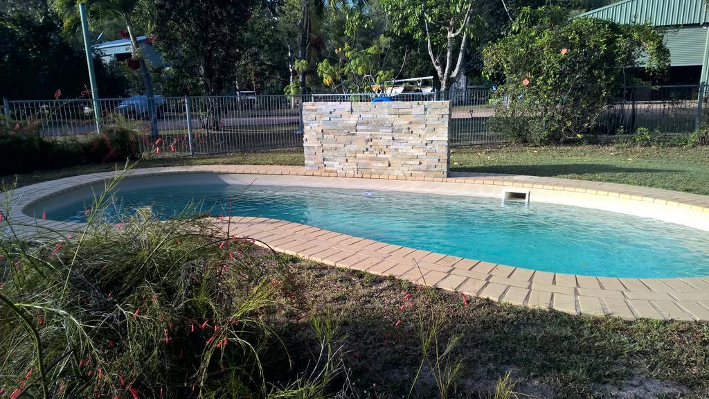 Magnetic Island Bed And Breakfast Horseshoe Bay Bagian luar foto