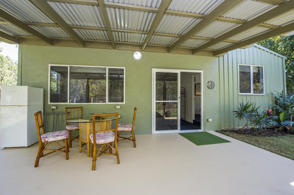 Magnetic Island Bed And Breakfast Horseshoe Bay Bagian luar foto