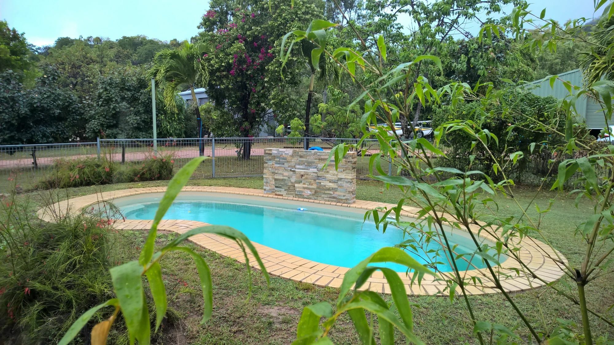 Magnetic Island Bed And Breakfast Horseshoe Bay Bagian luar foto